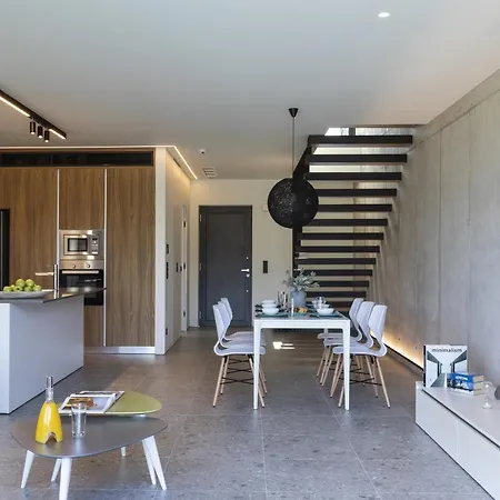 Momentum Villa *