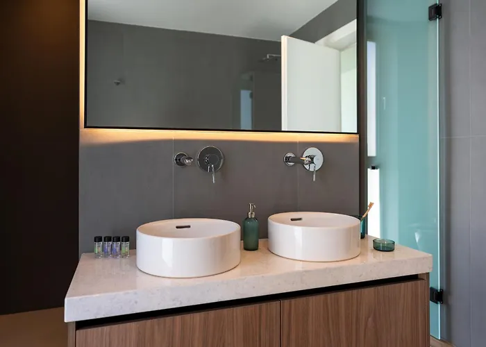 Momentum * إياليسوس