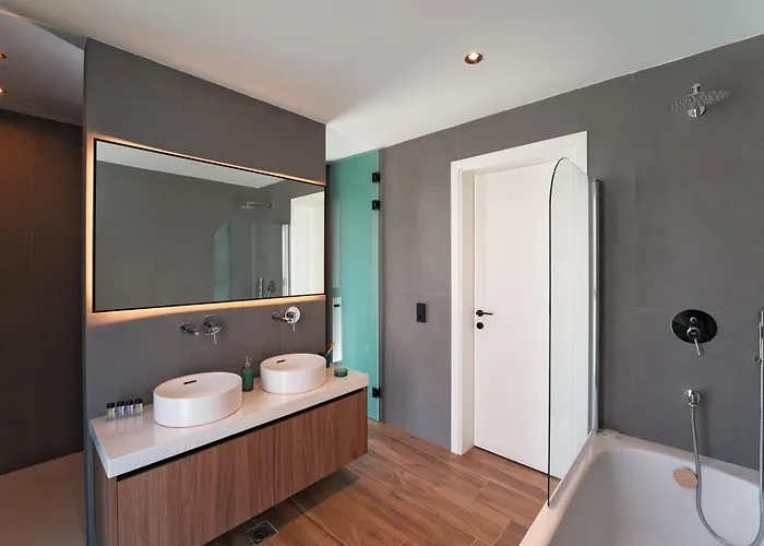 Momentum إياليسوس