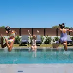 Momentum ヴィラ イアリソス