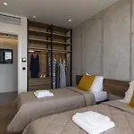 Momentum イアリソス