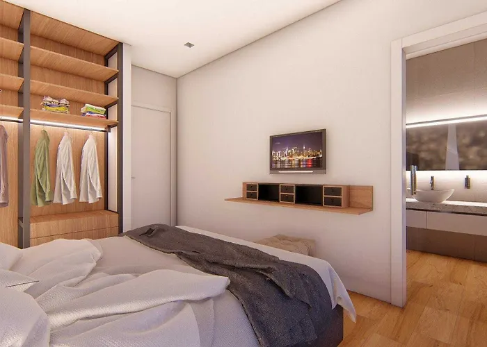 Momentum イアリソス