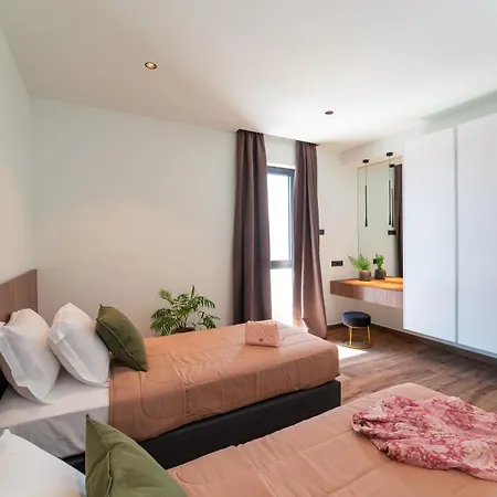 Momentum * Ialysos (Rhodes)