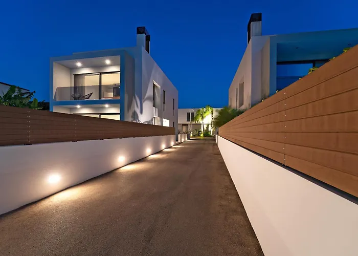 Villa Momentum Ialisos